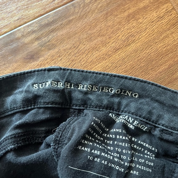 American Eagle Super Stretch Hi Rise Jegging - Picture 4 of 5